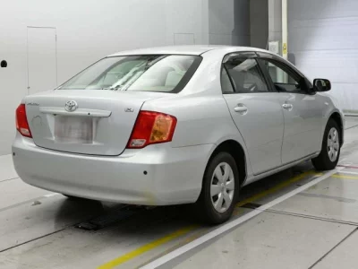 Toyota COROLLA AXIO  с аукциона в Японии