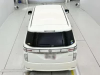 Nissan ELGRAND лот № 30406 оценка 4  с аукциона в Японии 7
