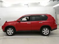 Nissan X-TRAIL лот № 30370 оценка 4  с аукциона в Японии 3