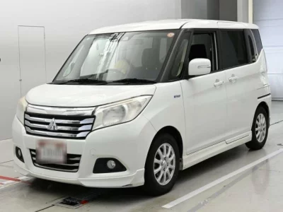 Mitsubishi DELICA D2