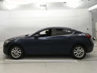 Mazda AXELA лот № 10106 оценка 3.5  с аукциона в Японии 3