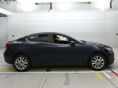 Mazda AXELA  с аукциона в Японии