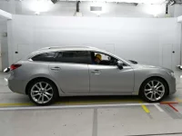 Mazda ATENZA WAGON лот № 11050 оценка 4  с аукциона в Японии 2