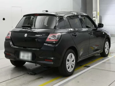 Suzuki SWIFT  с аукциона в Японии