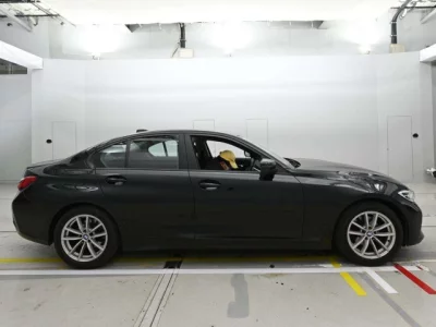 BMW 3-Series  с аукциона в Японии