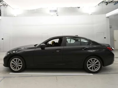 BMW 3-Series  с аукциона в Японии