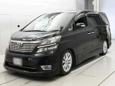 Toyota VELLFIRE  с аукциона в Японии