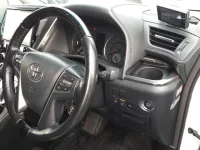 Toyota VELLFIRE лот № 30376 оценка 4.5  с аукциона в Японии 8