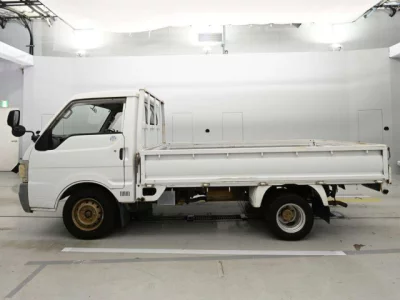 Mazda BONGO BRAWNY TRUCK