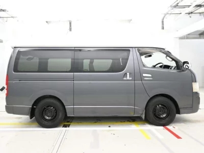 Toyota REGIUS ACE VAN