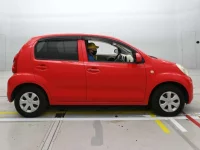 Toyota PASSO лот № 30360 оценка 3.5  с аукциона в Японии 2