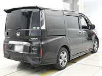 Honda STEP WAGON лот № 30379 оценка 4.5  с аукциона в Японии 1