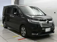 Honda STEP WAGON лот № 30379 оценка 4.5  с аукциона в Японии 4