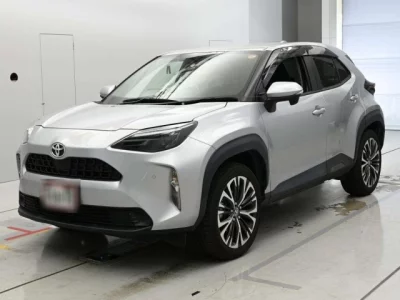 Toyota YARIS CROSS  с аукциона в Японии