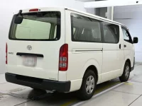 Toyota HIACE VAN лот № 40029 оценка 3.5  с аукциона в Японии 1