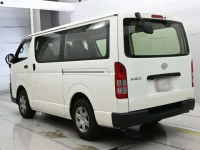 Toyota HIACE VAN лот № 40029 оценка 3.5  с аукциона в Японии 5