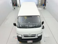 Toyota HIACE VAN лот № 40029 оценка 3.5  с аукциона в Японии 6