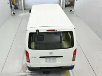 Toyota HIACE VAN лот № 40029 оценка 3.5  с аукциона в Японии 7