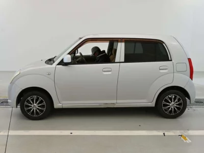 Nissan PINO