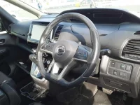 Nissan SERENA лот № 30454 оценка 3.5  с аукциона в Японии 8