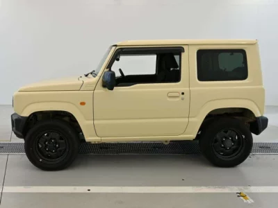 Suzuki JIMNY  с аукциона в Японии