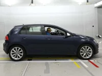 Volkswagen GOLF лот № 38084 оценка 3.5  с аукциона в Японии 2