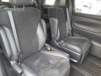 Toyota VELLFIRE лот № 30458 оценка 4.5  с аукциона в Японии 10