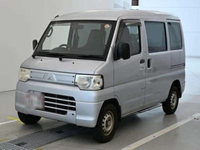 Mitsubishi MINICAB VAN