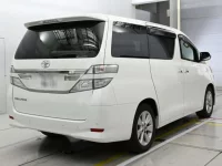 Toyota VELLFIRE лот № 30509 оценка 3.5  с аукциона в Японии 1