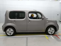 Nissan CUBE лот № 30450 оценка 4.5  с аукциона в Японии 2