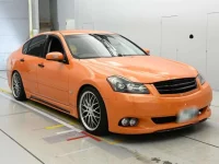 Nissan FUGA лот № 30475 оценка 4  с аукциона в Японии 4