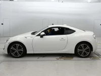 Toyota GT 86 лот № 30499 оценка 3.5  с аукциона в Японии 3