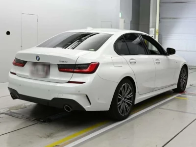BMW 3-Series  с аукциона в Японии