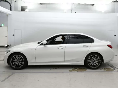 BMW 3-Series  с аукциона в Японии