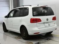 Volkswagen GOLF TOURAN лот № 38104 оценка 4  с аукциона в Японии 5