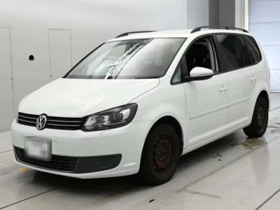 Volkswagen GOLF TOURAN