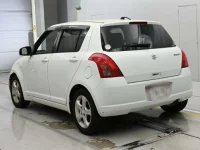 Suzuki SWIFT лот № 90379 оценка 3.5  с аукциона в Японии 5