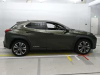 Lexus UX лот № 36394 оценка 4.5  с аукциона в Японии 2