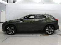 Lexus UX лот № 36394 оценка 4.5  с аукциона в Японии 3