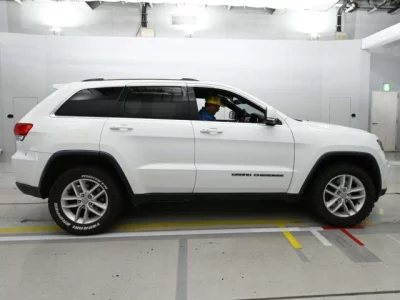 Chrysler JEEP GRAND CHEROKEE