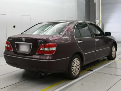 Toyota BREVIS  с аукциона в Японии