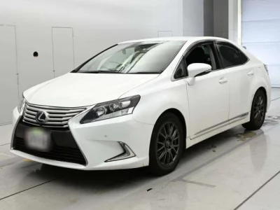 Lexus HS