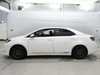 Lexus HS