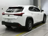Lexus UX лот № 36413 оценка 4.5  с аукциона в Японии 1
