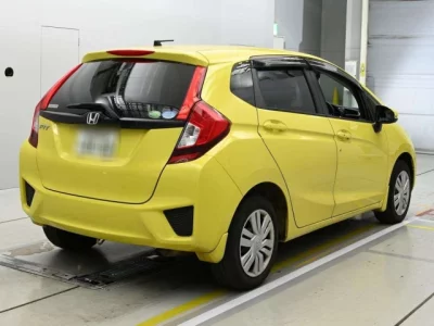 Honda FIT  с аукциона в Японии