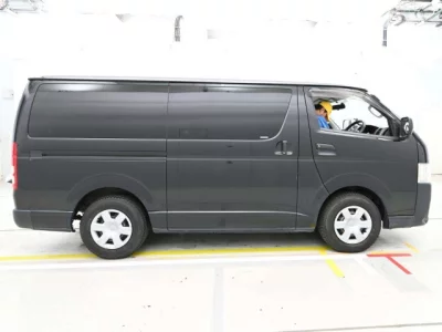 Toyota REGIUS ACE VAN