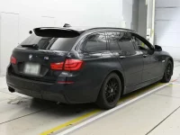 BMW 5-Series лот № 38117 оценка 4  с аукциона в Японии 1