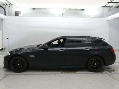 BMW 5-Series  с аукциона в Японии