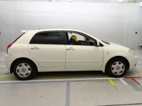 Toyota ALLEX лот № 10262 оценка 4  с аукциона в Японии 2