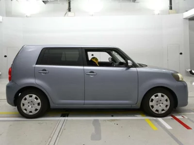 Toyota COROLLA RUMION  с аукциона в Японии